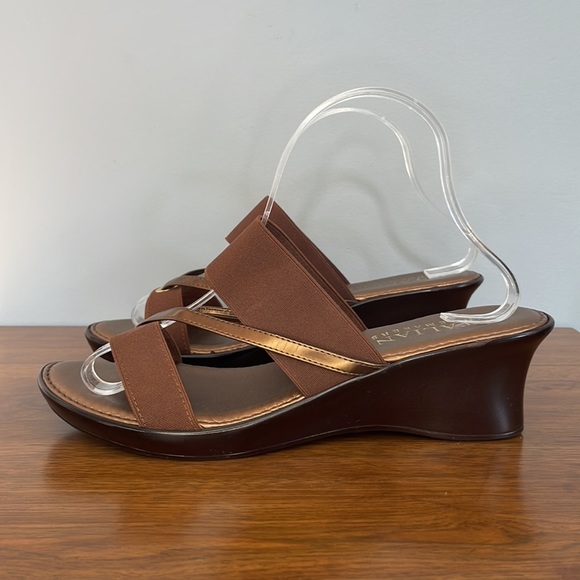 ITALIAN SHOEMAKERS ELASTIC WEDGE SANDALS - Picture 3 of 14